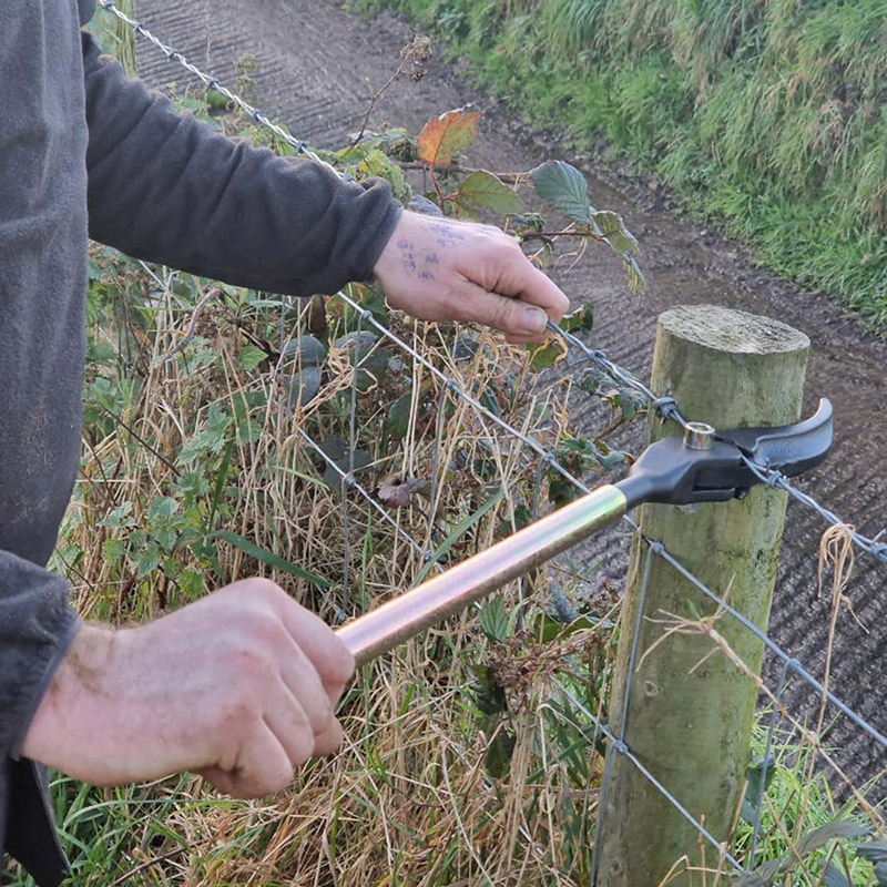 Wire Puller & Tensioning Tool  - Smart Garden Fence review and price